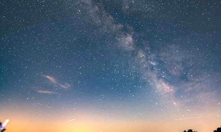 Awe-inspiring view in the sky - Last Minute