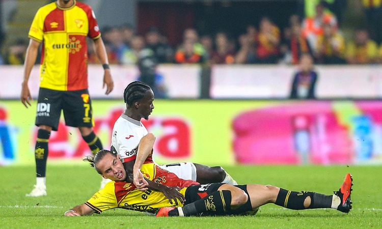 Göztepe, Fenerbahçe maçı öncesi vitesi 5'e taktı