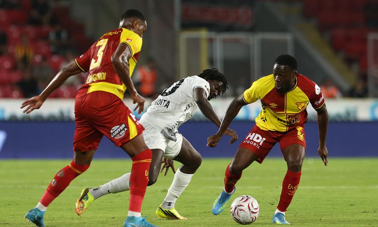 Göztepe, Gaziantep FK Maçına Kenetlendi: İlk Galibiyet Hedefi ve Merak Edilenler