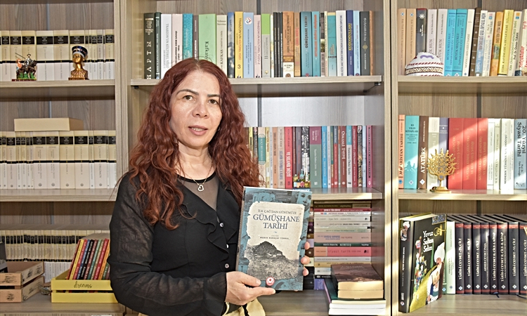 Gümüşhane'nin tarihi, 18 yazarın katkısıyla İlk Çağ'dan 1950'lere kitapta anlatıldı | İşte Tüm Ayrıntılar
