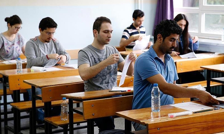 Gündemden Son Bilgiler: 2026 KPSS Ön Lisans Sınav Yerleri İçin Geri Sayım - Son Dakika Bilgileri