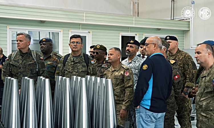 Gündemden Son Bilgiler: 32 ülkeden 36 askeri ataşe, MKE fabrikalarını gezerek MPT-55 ile atış yaptı | İşte Tüm
