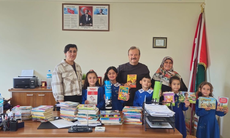Gündemden Son Bilgiler: 348 okula ulaşan kitap seferberliğiyle binlerce çocuğa umut oldu | İşte Tüm Ayrıntılar