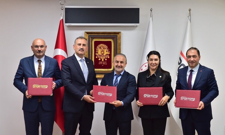 Gündemden Son Bilgiler: Ağrı'da spor yatırımları protokolü imzalandı, Doğubayazıt'a sporcu fabrikası - Son Dak