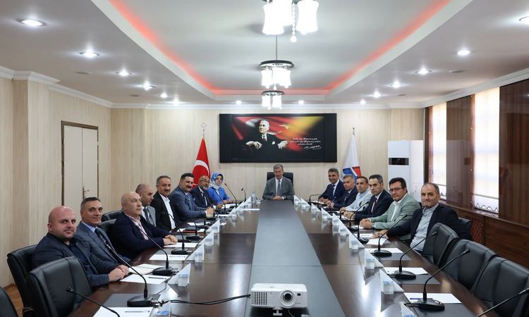 Gündemden Son Bilgiler: AİÇÜ'den 2026-2027 akademik yılı için koordinasyon toplantıları ve Merak Edilenler