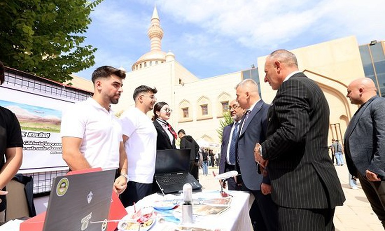 Gündemden Son Bilgiler: AİÇÜ’de Üniversiteye İlk Adım: “Terörsüz Türkiye” Temasıyla Oryantasyon ve Üniversiten
