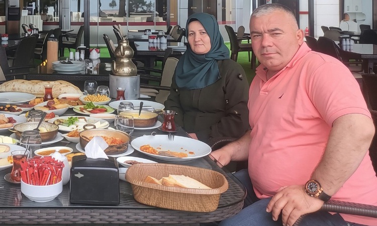 Gündemden Son Bilgiler: Akyazı'da iddiaya göre eşi tarafından bıçaklanan Betül Arık 23 gün sonra öldü | İşte T