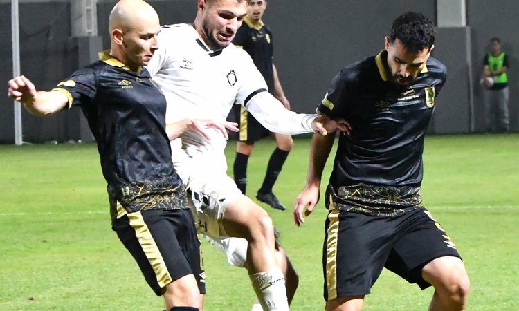 Gündemden Son Bilgiler: Altay deplasmanda Balıkesirspor'a 5-0 yenildi, son 2 maçta 9 gol yedi: Gelişmeler Taki