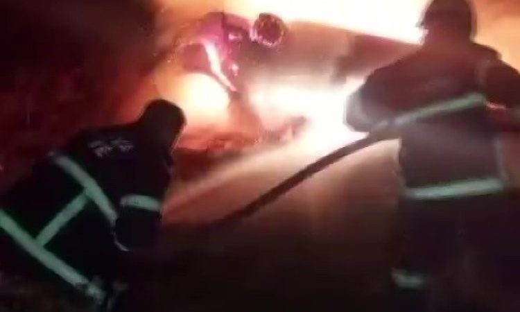 Gündemden Son Bilgiler: Amasya Suluova'da takla atan otomobil alev aldı, sürücü yaralandı - Son Dakika Bilgile