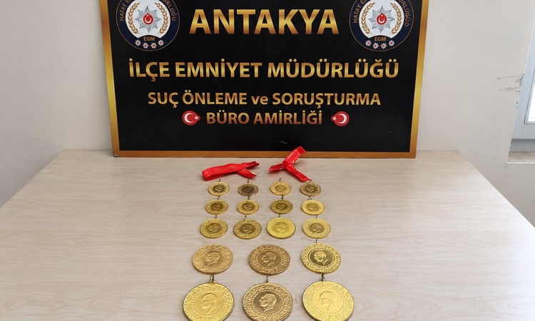 Gündemden Son Bilgiler: Antakya’da Kaybolan Altınlar Bulundu Sahibine Teslim Edildi - Son Dakika Bilgileri