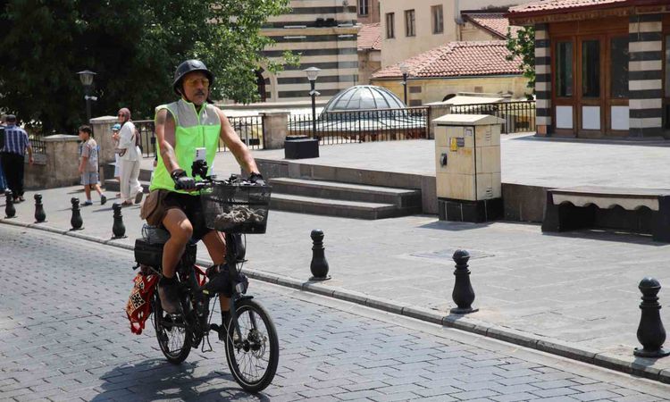 Gündemden Son Bilgiler: Antalya'dan Bisikletle Dünya Turu Hayali ve Merak Edilenler