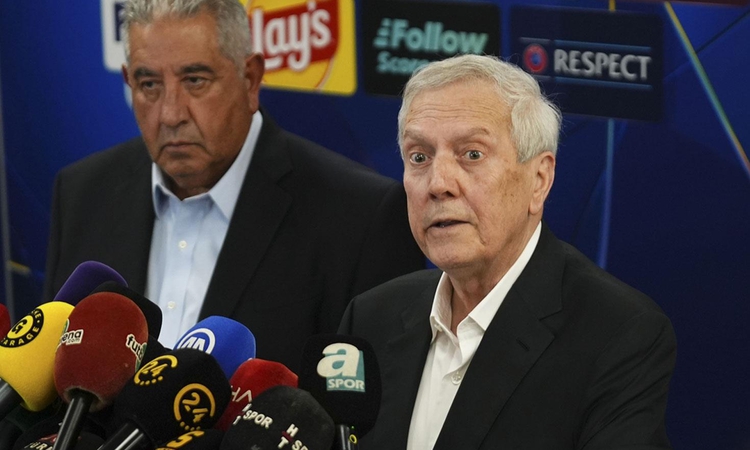 Gündemden Son Bilgiler: Aziz Yıldırım'ın dün geceki açıklamasında herkes aynı detaya takıldı! İsmail Kartal iç