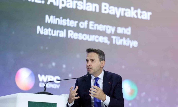 Gündemden Son Bilgiler: Bakan Bayraktar Riyad'da enerji güvenliği bir numaralı öncelik olacak dedi | İşte Tüm
