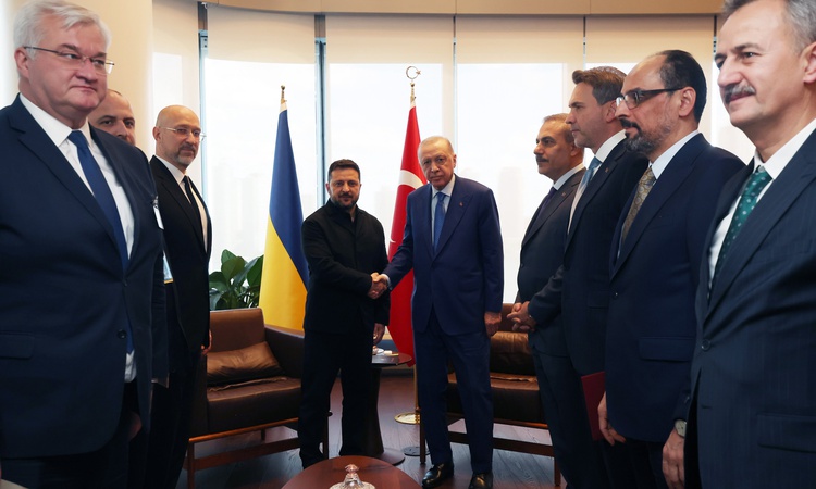 Gündemden Son Bilgiler: Bakan Bayraktar: Ukrayna'nın enerji arz güvenliğine katkı yapmaya devam edeceğiz - Son