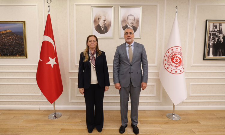 Gündemden Son Bilgiler: Bakan Işıkhan, DİSK Genel Başkanı Çerkezoğlu ile gündemi değerlendirdi - Son Dakika Bi