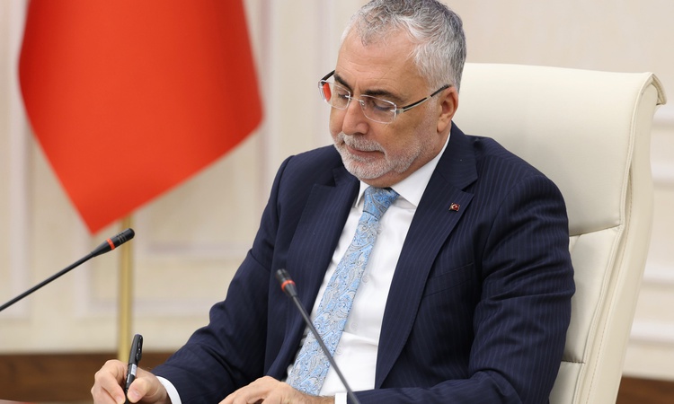 Gündemden Son Bilgiler: Bakan Işıkhan, istihdam kapasitesini artıracaklarını tüm detaylarıyla paylaştı: Gelişm