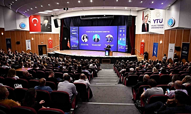 Gündemden Son Bilgiler: BARÜ'nün yenilikçi eğitim uygulaması YÖKAK konferansında 12 iyi uygulamadan biri oldu