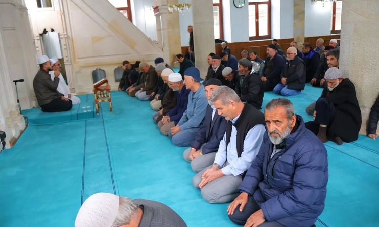 Gündemden Son Bilgiler: Bayburt'ta Camiler ve Din Görevlileri Haftası'nda Kur'an ziyafeti düzenlendi: Gelişmel