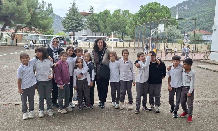 Gündemden Son Bilgiler: Bilecik'te iki ilkokulda gıda israfına karşı farkındalık eğitimi düzenlendi. | İşte Tü