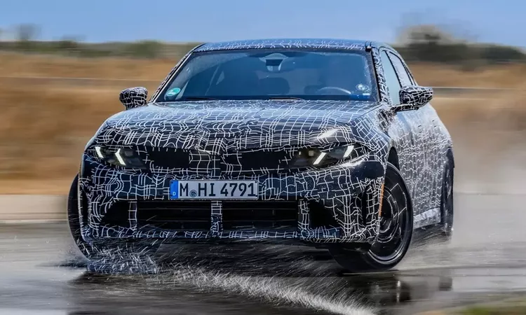 Gündemden Son Bilgiler: BMW Yeni 3 Serisi'nde Güçlü Motor Seçenekleri ve Drift Modu Geliyor ve Merak Edilenler