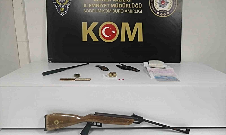 Gündemden Son Bilgiler: Bodrum’da tefecilik, yağma ve dolandırıcılık operasyonu: 7 şüpheli gözaltında | İşte T