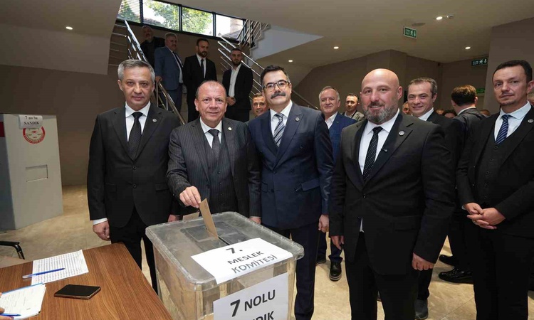 Gündemden Son Bilgiler: Bursa Ticaret Borsası'nda 52 meslek komitesi üyesi ve 22 meclis üyesi seçildi - Son Da