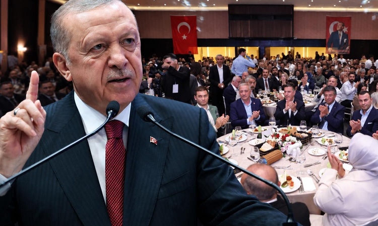 Gündemden Son Bilgiler: Bir büyükşehir daha AK Parti'ye mi geçiyor? Kulisleri hareketlendiren fotoğraf - Son D