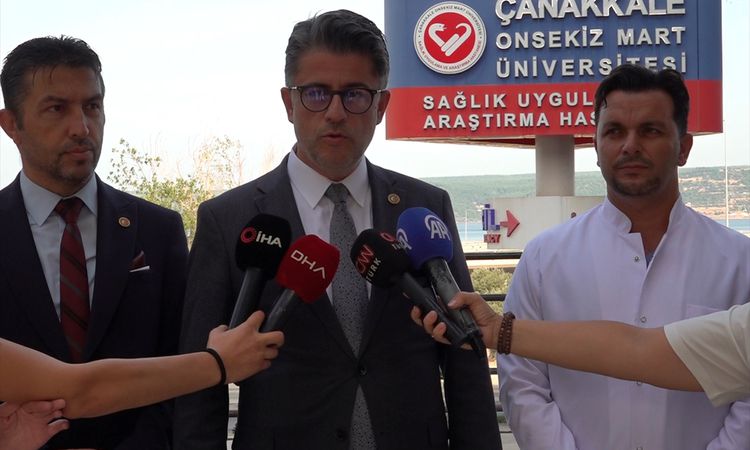 Gündemden Son Bilgiler: Çanakkale'de rahatsızlanan komedyen Cem Yılmaz, sağlık durumuyla ilgili paylaşım yaptı