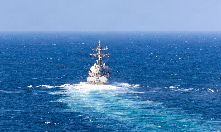 Gündemden Son Bilgiler: CENTCOM, deniz ablukasıyla İran'ın en az 25 milyar dolarlık petrol ihracatını engelled
