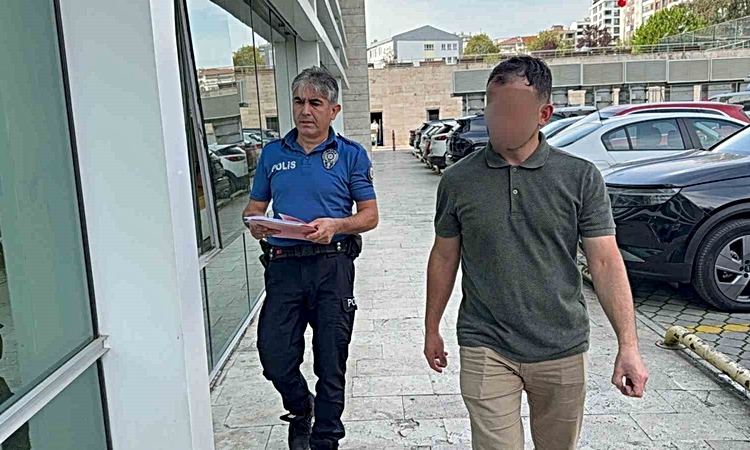 Gündemden Son Bilgiler: Çocuğa çarpan sürücü yakalanarak gözaltına sevk edildi: Gelişmeler Takip Ediliyor