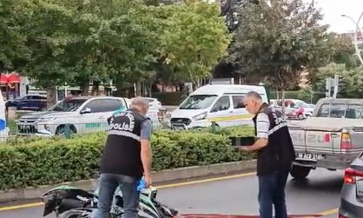 Gündemden Son Bilgiler: Çorum'da motosiklet ile kamyonet çarpıştı, 18 yaşındaki sürücü yaşamını yitirdi | İşte