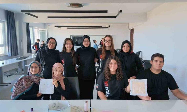 Gündemden Son Bilgiler: Denizli'de öğrenciler geleneksel meslekleri uygulama setleriyle yaşatıyor: Gelişmeler