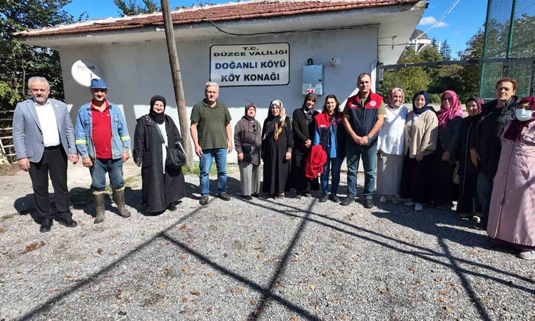 Gündemden Son Bilgiler: Düzce İl Tarım ve Orman Müdürlüğü, Doğanlı'da üreticilere destekleri anlattı
