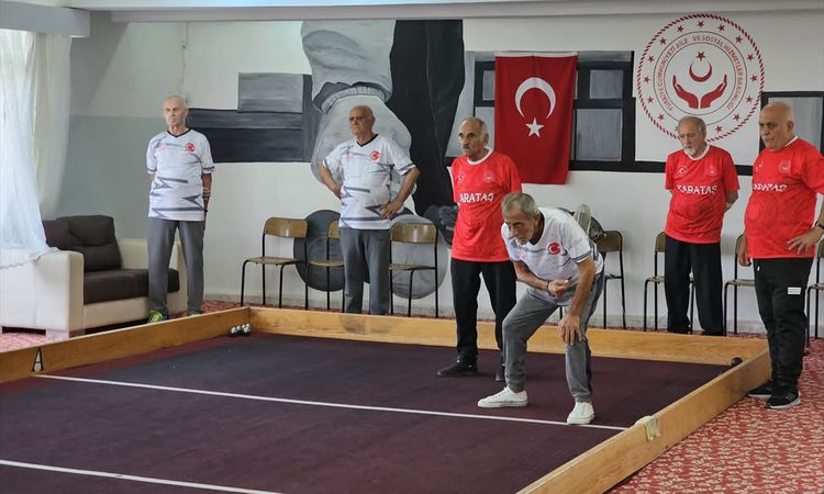Gündemden Son Bilgiler: Edirne Huzurevi Bocce Ligi'nde grubunu lider bitirdi - Son Dakika Bilgileri