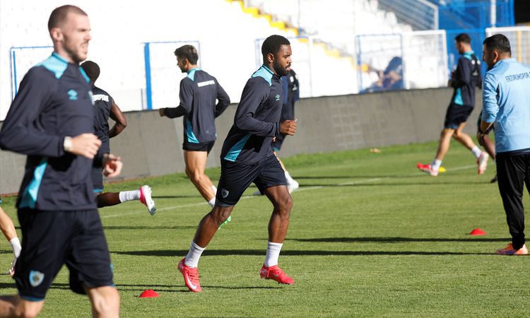 Gündemden Son Bilgiler: Erzurumspor FK, Beşiktaş maçının hazırlıklarına devam etti | İşte Tüm Ayrıntılar