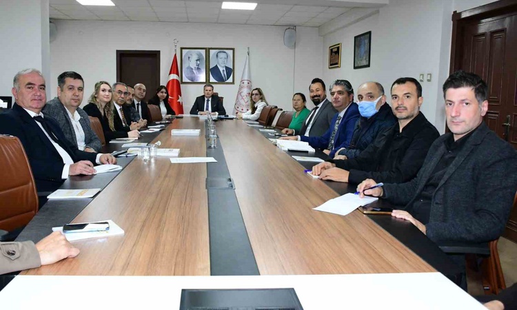 Gündemden Son Bilgiler: Eskişehir'de 4. ESGES Sempozyumu öncesi 19 okul müdürüne toplantı yapıldı | İşte Tüm A