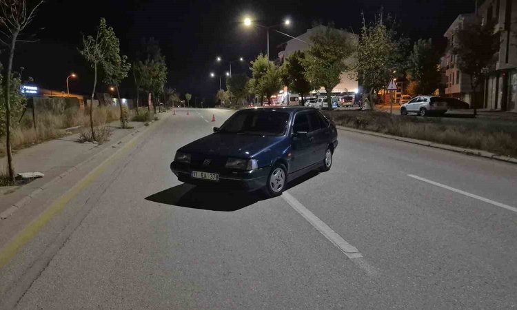 Gündemden Son Bilgiler: Eskişehir Tepebaşı'nda denetimde durdurulan sürücü aracını bırakıp kaçtı