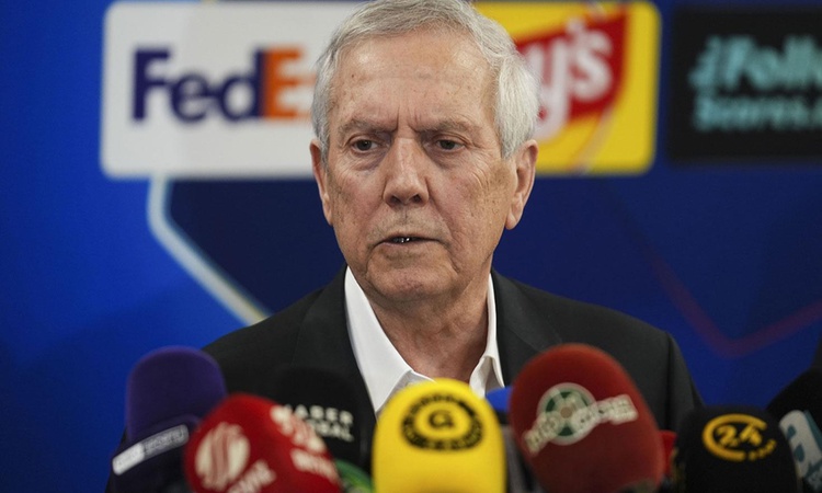 Gündemden Son Bilgiler: Fenerbahçe'den transfer yasağıyla ilgili ilk açıklama! İşte cezanın nedeni - Son Dakik