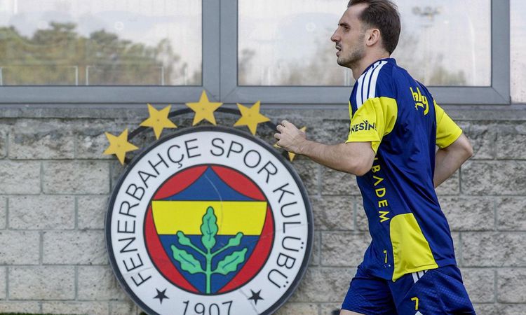 Gündemden Son Bilgiler: Fenerbahçe'ye Kerem Aktürkoğlu müjdesi: Gelişmeler Takip Ediliyor