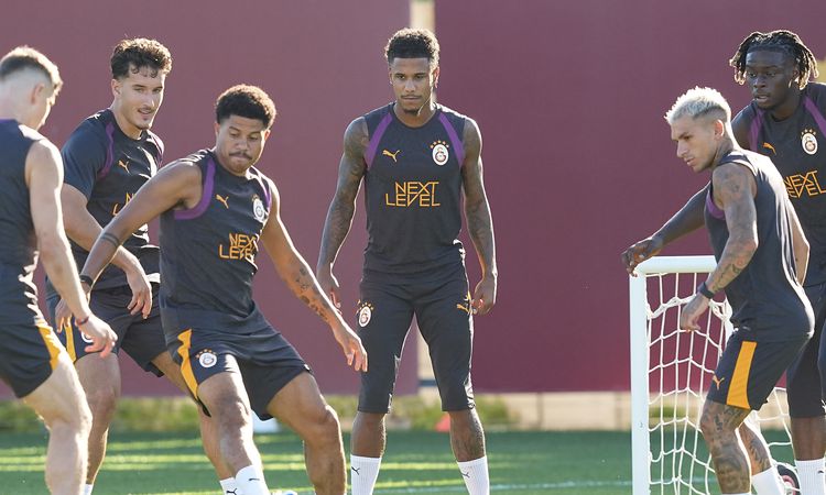 Gündemden Son Bilgiler: Galatasaray, Sporting maçının hazırlıklarına devam etti: Gelişmeler Takip Ediliyor