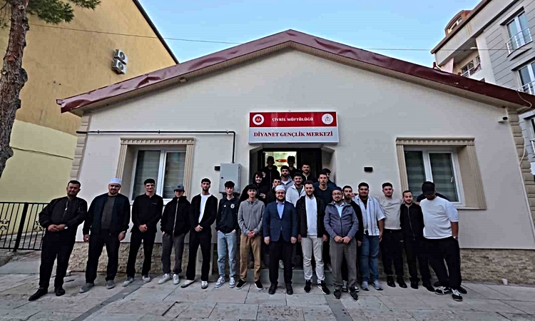 Gündemden Son Bilgiler: Gaziler Günü’nde Çivril’de duygulandıran buluşma: Gelişmeler Takip Ediliyor