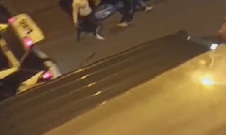 Gündemden Son Bilgiler: Gaziosmanpaşa'da yol verme tartışmasında zincirle saldırıya 3 kişi hakkında tutuklama