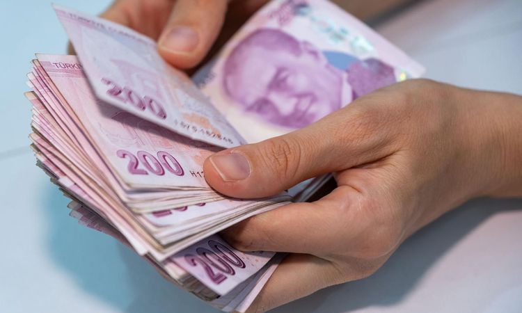 Gündemden Son Bilgiler: Gece yarısı tarihi zam! Tabelayı gören sürücülerin keyfi kaçtı - Son Dakika Bilgileri