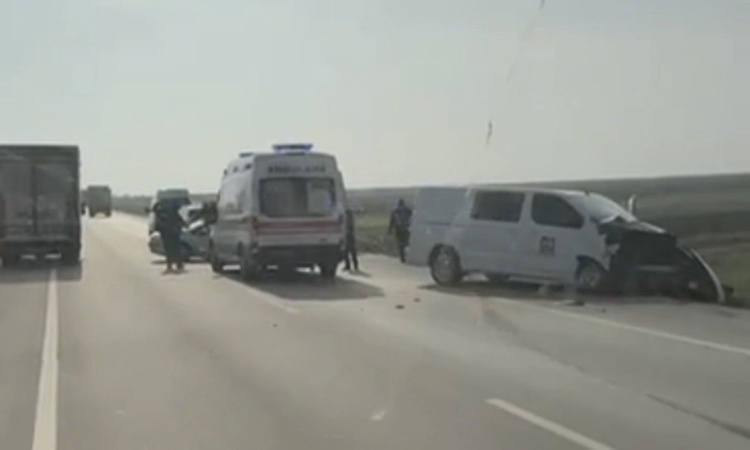 Gündemden Son Bilgiler: Gönen-Bandırma yolunda trafik kazasında yaralanan 3 kişi hastaneye kaldırıldı | İşte T