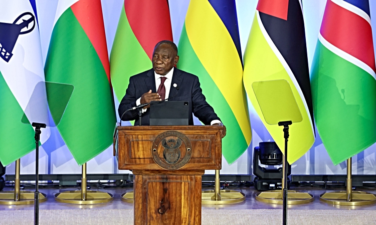 Gündemden Son Bilgiler: Güney Afrika Devlet Başkanı: BRICS ülkeleri çok taraflılığı ve küresel yönetişim refor