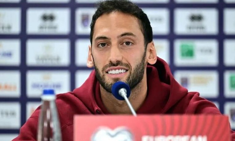 Gündemden Son Bilgiler: Hakan Çalhanoğlu neden yok, Türkiye İtalya maçında Hakan Çalhanoğlu yok mu, yedek mi,