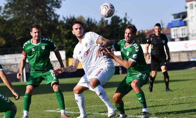 Gündemden Son Bilgiler: İnegölspor, 12 Bingölspor ile 2-2 Berabere Kaldı - Son Dakika Bilgileri