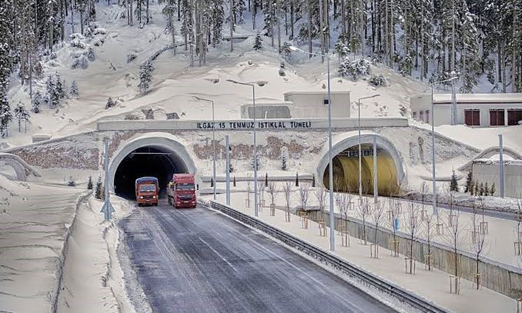 Gündemden Son Bilgiler: Ilgaz Tüneli tatbikat nedeniyle ulaşıma kapanacak - Son Dakika Bilgileri