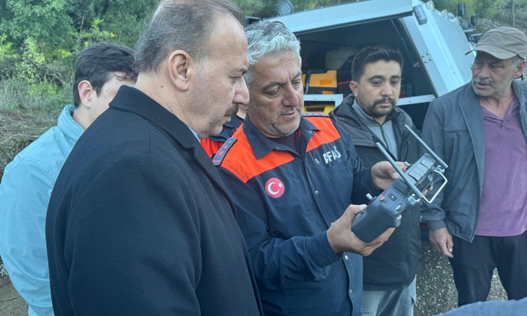 Gündemden Son Bilgiler: Isparta Sütçüler'de 14 kişilik İHH gönüllü grubundan biri yaşamını yitirdi ve Merak Ed