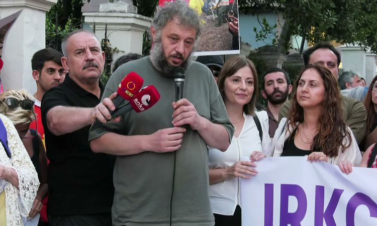 Gündemden Son Bilgiler: Kadıköy'de, Zonguldak Alaplı protestosu: Mevsimlik tarım işçileri ve ailelerinin can g
